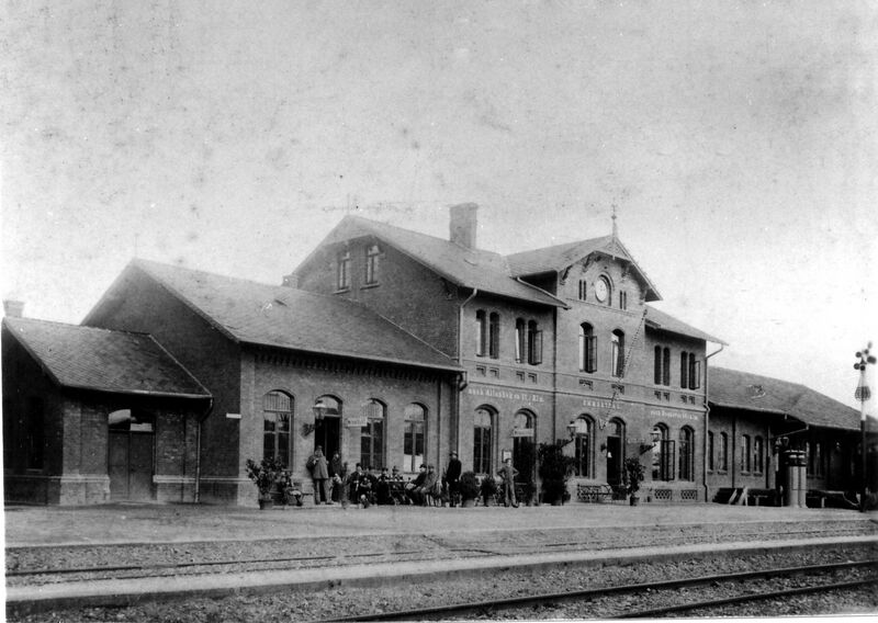 Datei:Emmerthal, Bahnhof.jpg